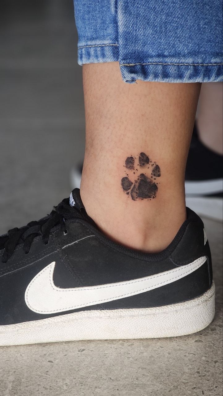 Minimalist tattoo — Fine Line · Minimalist by Jing, Cebu